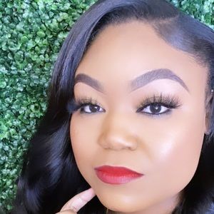 Meet your Posher, Tiffany